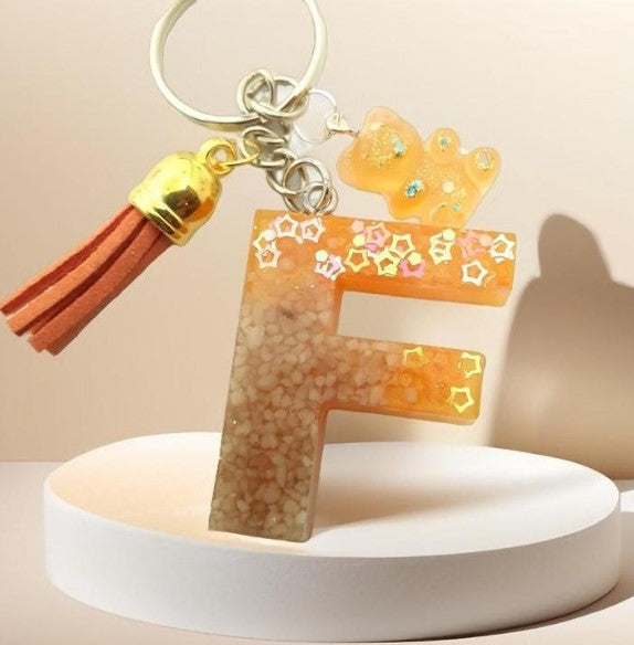 Porte-clés lettre F en résine