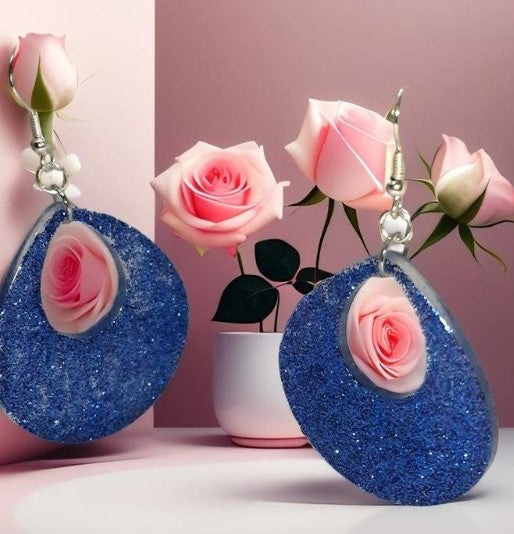 Ines Boucle d'oreille en résine pièce unique fait main