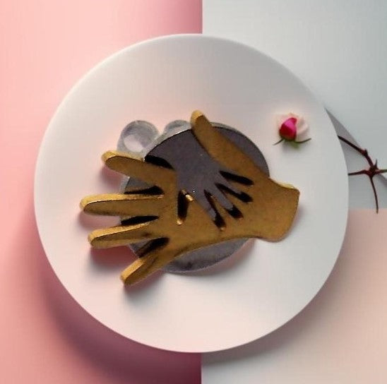 Boucle d'oreille Sixtine puce double mains