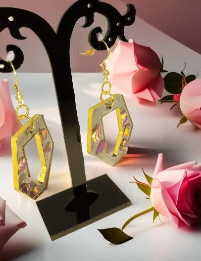Ines Boucle d'oreille pièce unique forme géométrique en résine fait main