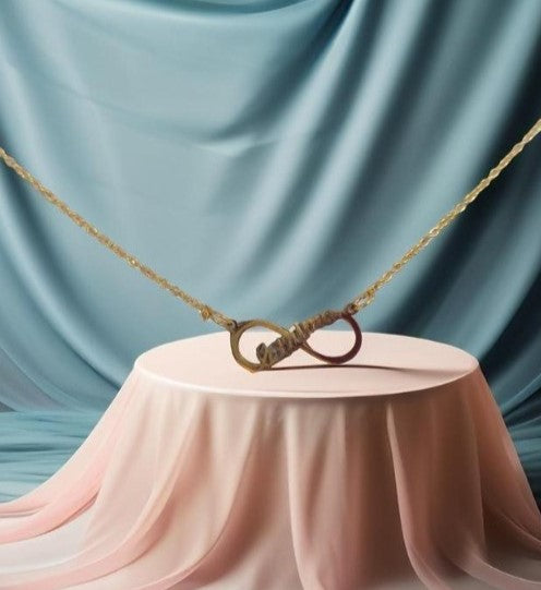 Collier Sixtine ras de cou infinie