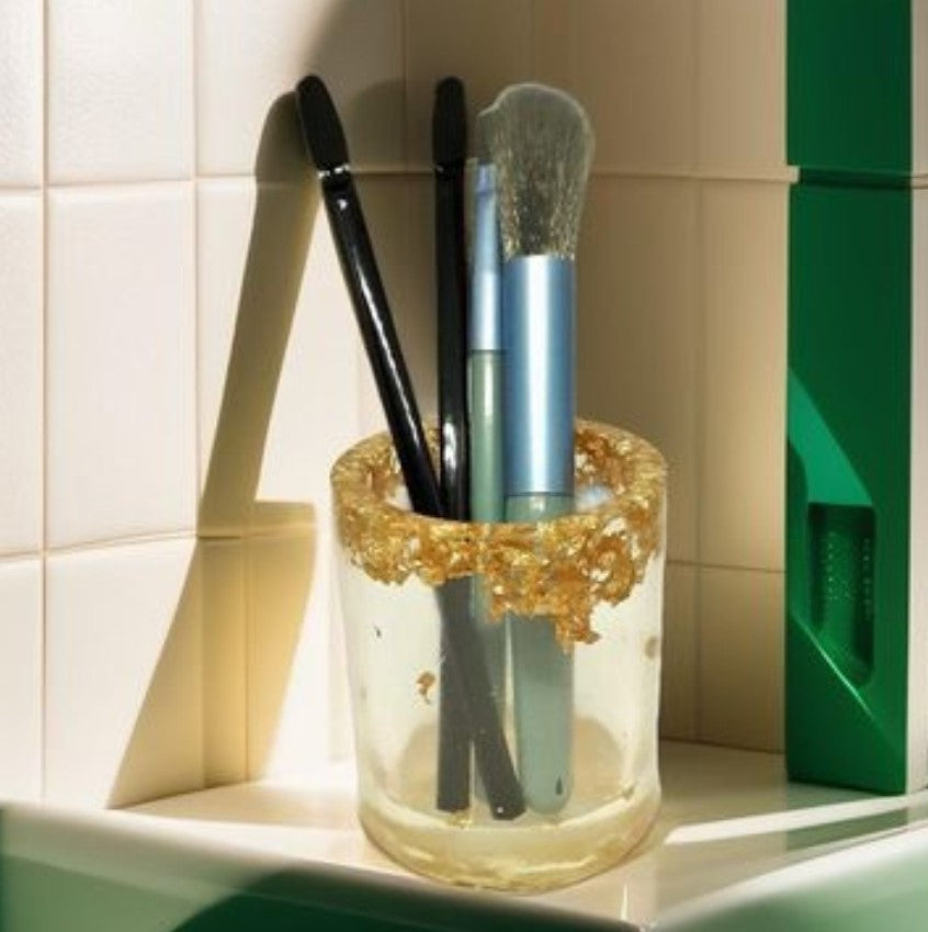 Pot à crayons ou pinceaux de maquillage en résine fait main