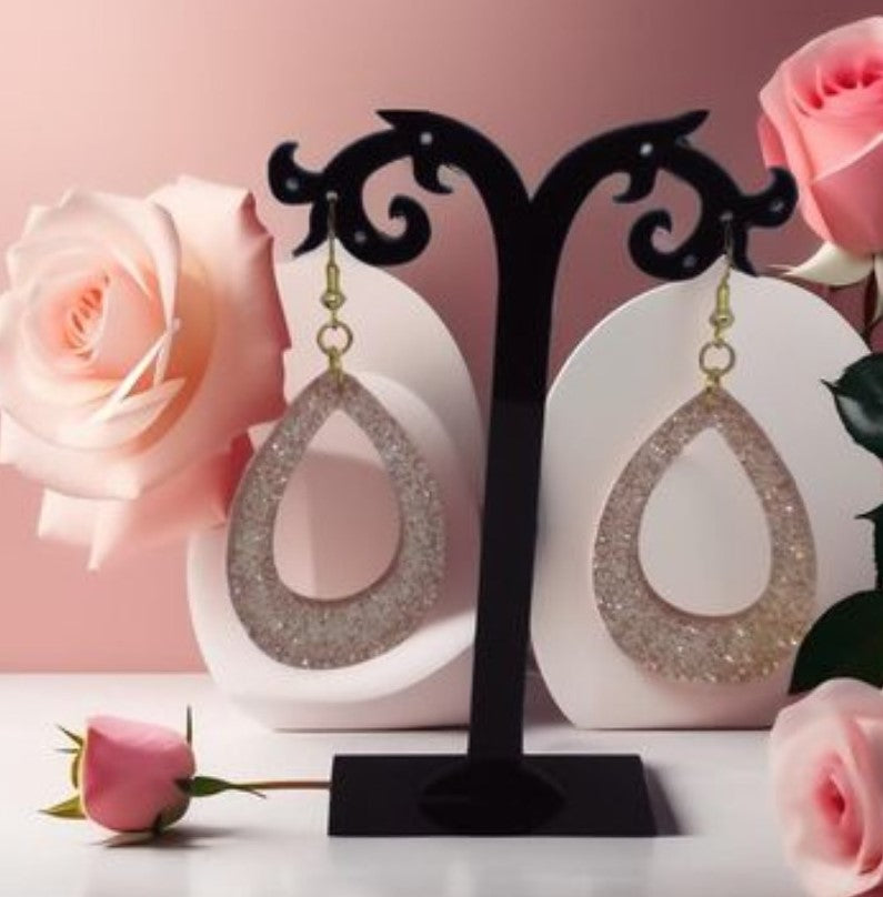 Ines Boucle d'oreille en résine pièce unique fait main