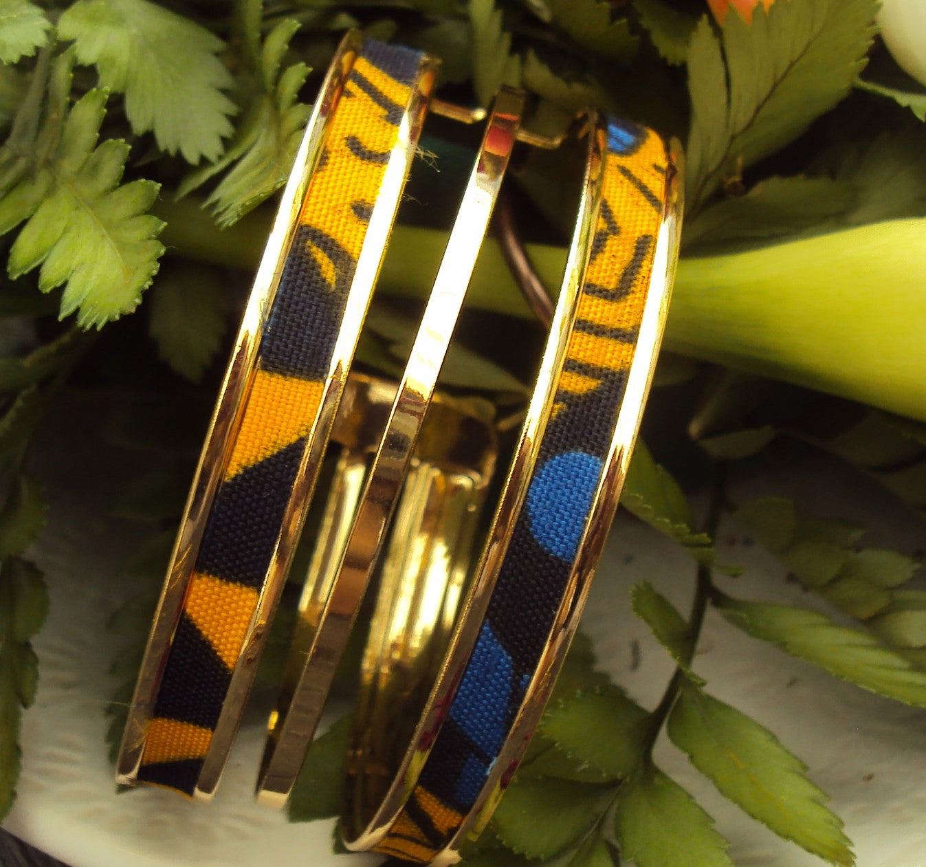 Bracelet Dany manchette doré et wax