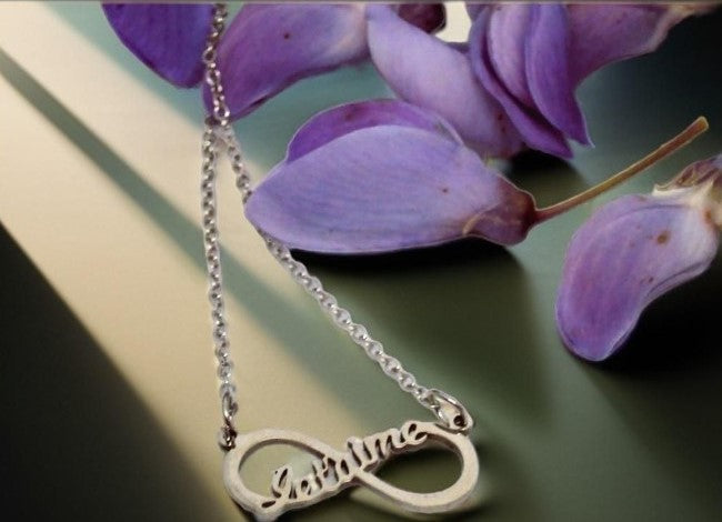 Collier Sixtine ras de cou infinie